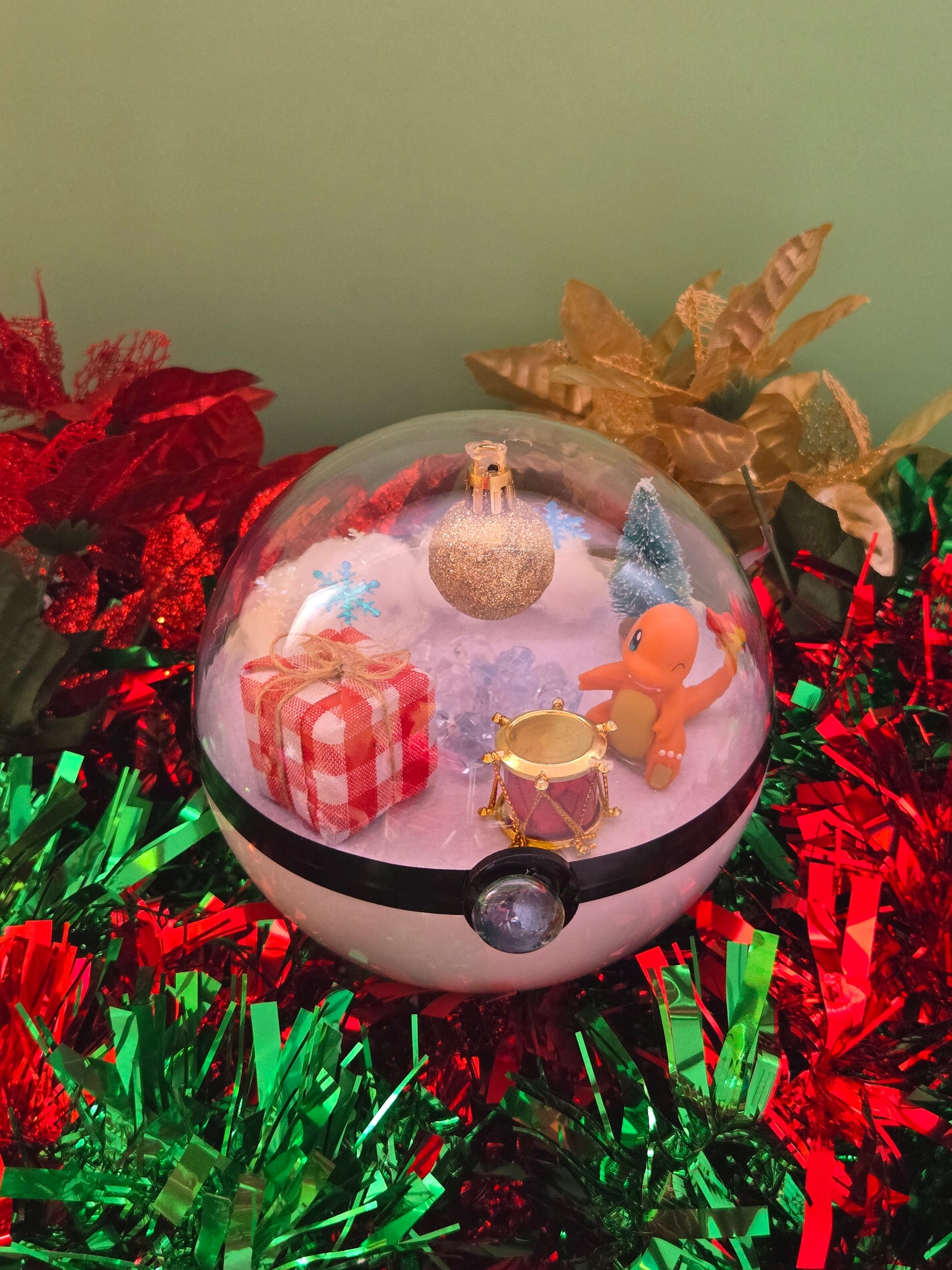 Christmas Charmander Terrarium