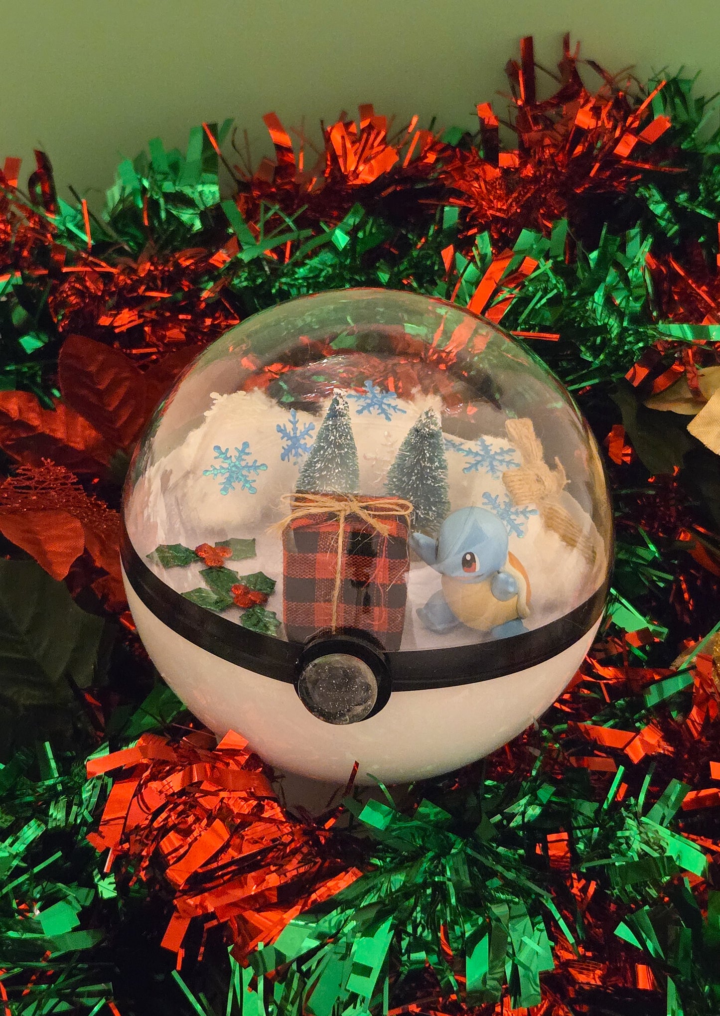Christmas Squirtle Terrarium