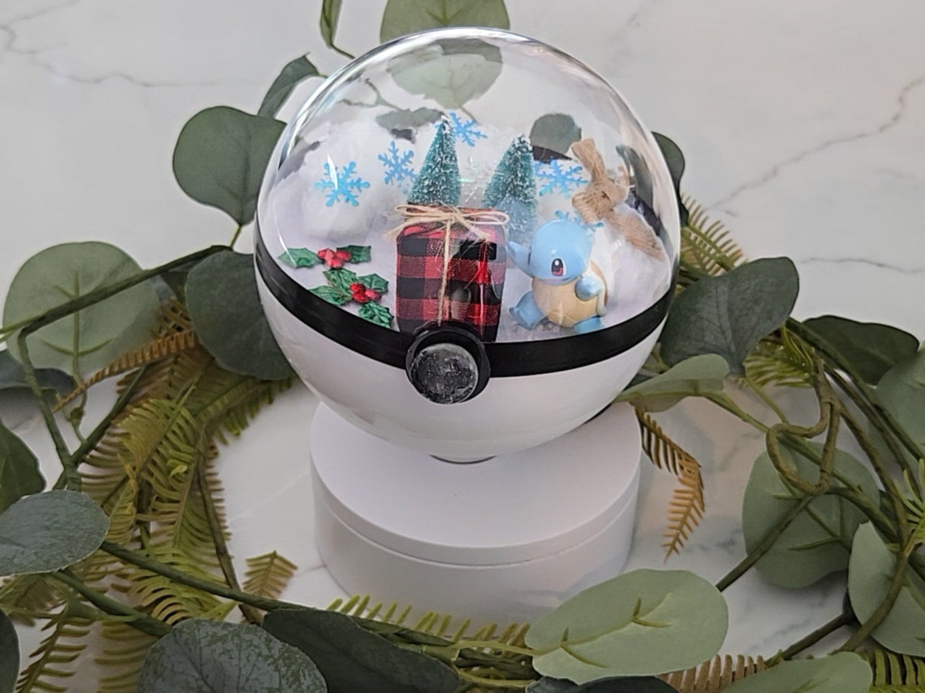 Christmas Squirtle Terrarium